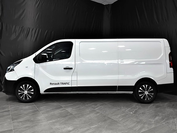 Renault Trafic 11 of 30