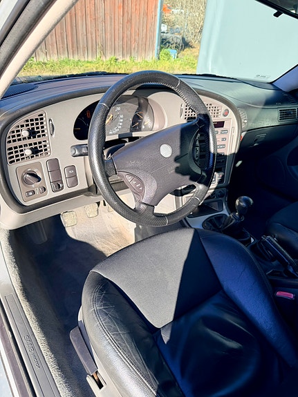 Saab 9-5 11 of 14