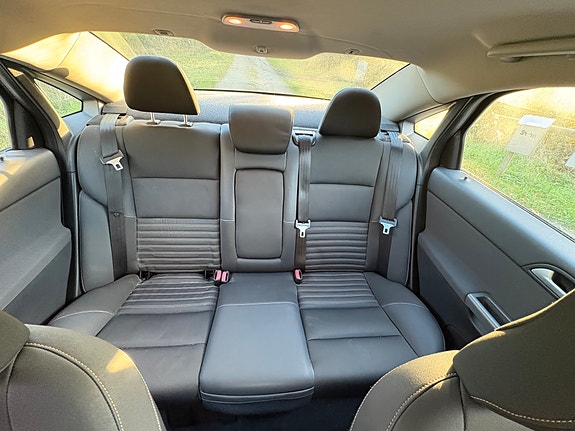 Volvo S40 6 of 6