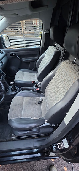Volkswagen Caddy Maxi 7 of 10