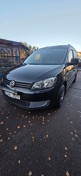 Volkswagen Caddy Maxi 2 of 10