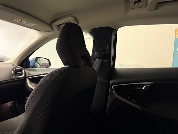 Volvo V40 29 of 30