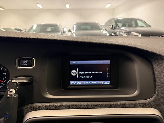 Volvo V40 24 of 30