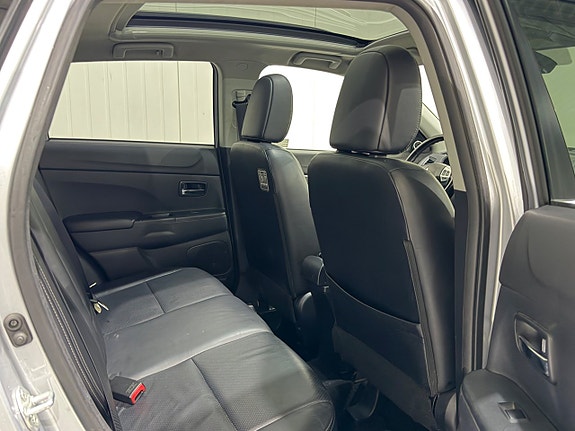 Mitsubishi ASX 12 of 16