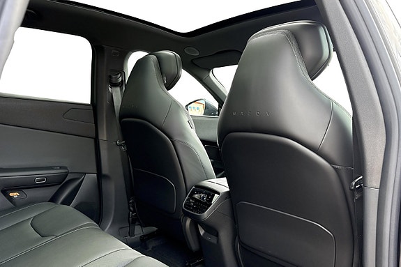 Mazda CX-6e 14 of 20