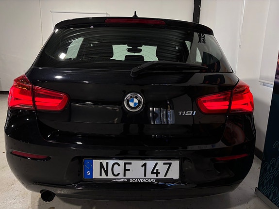 BMW 118i 16 of 30