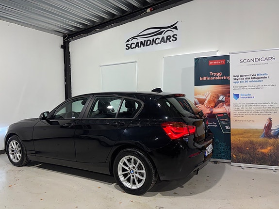 BMW 118i 10 of 30