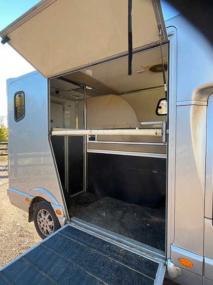 Renault Master 7 of 8