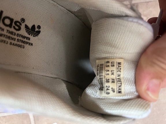 Product image 1 of 3