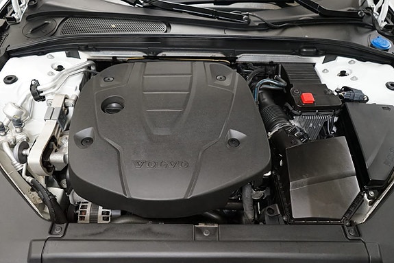 Volvo V90 Cross Country 10 of 17