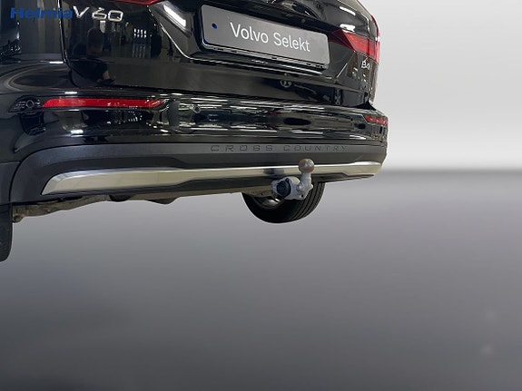 Volvo V60 Cross Country 14 of 14