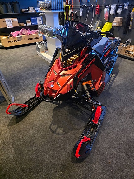 Polaris Indy vr1 DYNAMIX 137" Turbo