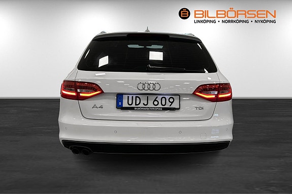 Audi A4 5 of 19