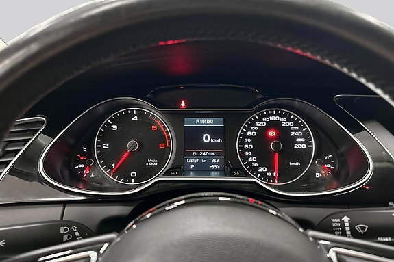Audi A4 11 of 19