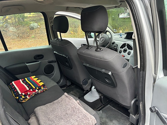 Renault Modus 6 of 6