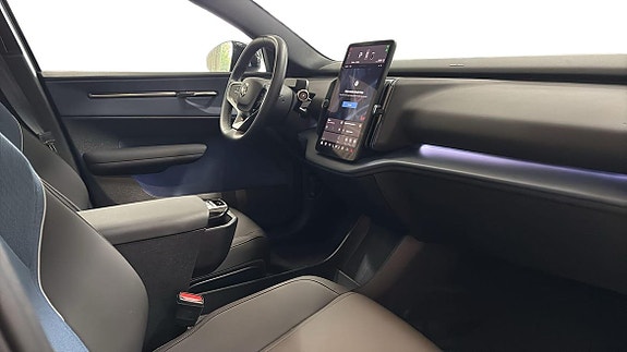 Volvo EX30 5 of 20