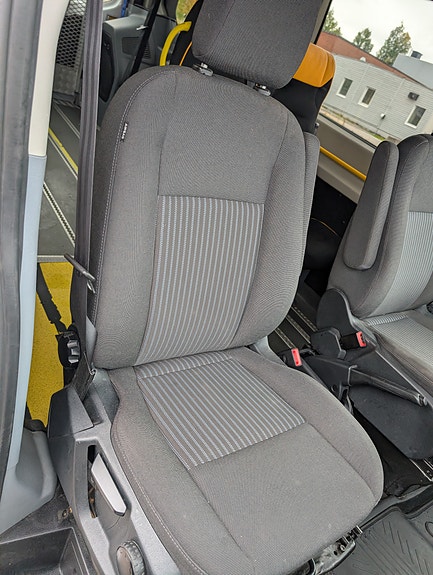 Ford Transit 17 of 30