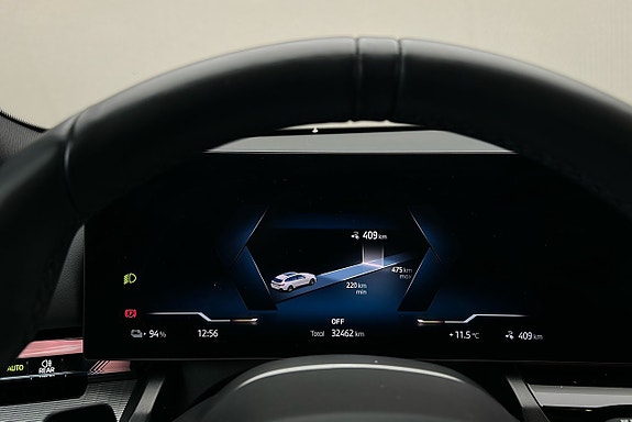 BMW i5 7 of 27