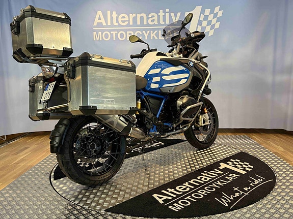 BMW R 1200 GS Adventure 2 of 16