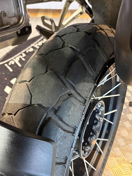 BMW R 1200 GS Adventure 13 of 16