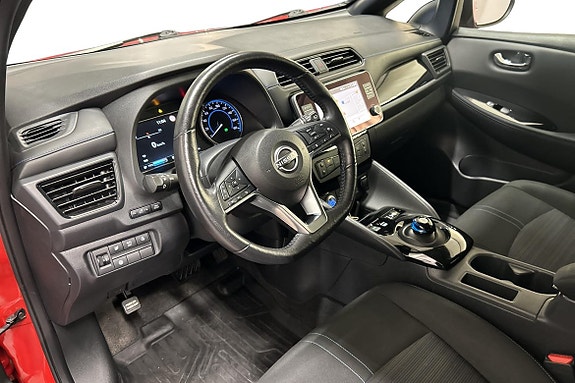 Nissan Leaf 7 of 19