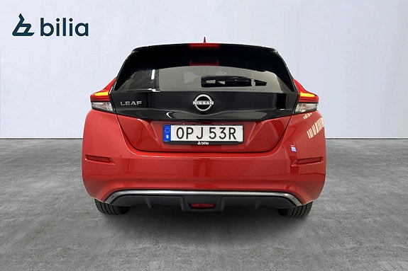 Nissan Leaf 16 of 19