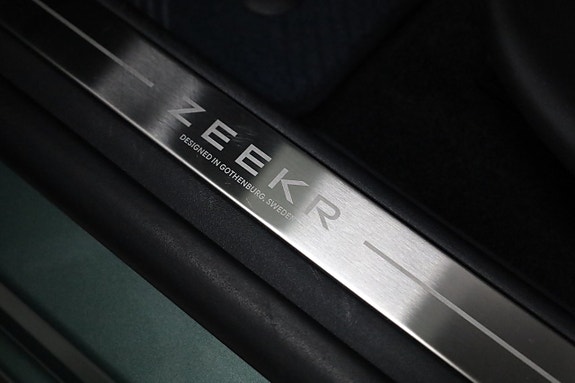 Zeekr X 4 of 30