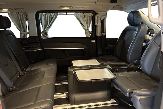 Mercedes-Benz V 200 d 18 of 23