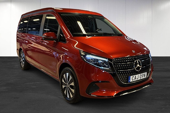 Mercedes-Benz V 200 d 2 of 23