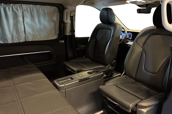 Mercedes-Benz V 200 d 20 of 23