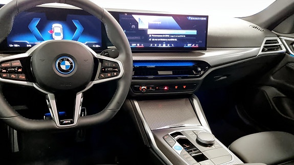 BMW i4 4 of 12