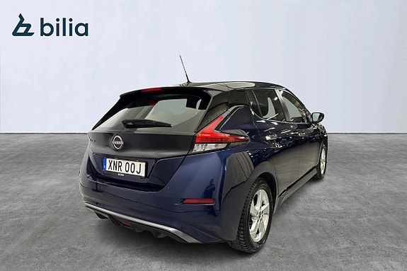 Nissan Leaf 3 of 18