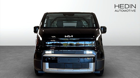 Kia PV5 8 of 14