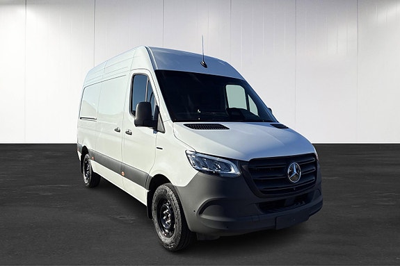 Mercedes-Benz eSprinter 314 2 of 15