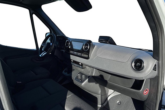 Mercedes-Benz eSprinter 414 12 of 16