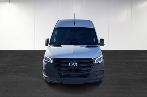 Mercedes-Benz eSprinter 414 5 of 16