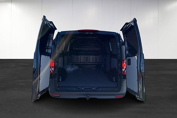 Mercedes-Benz Vito 114 15 of 16