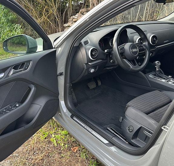 Audi A3 6 of 13