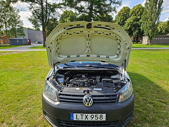 Volkswagen Caddy Maxi 6 of 30