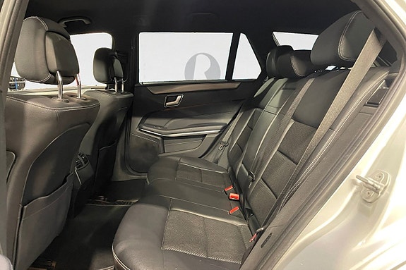 Mercedes-Benz E 250 14 of 17