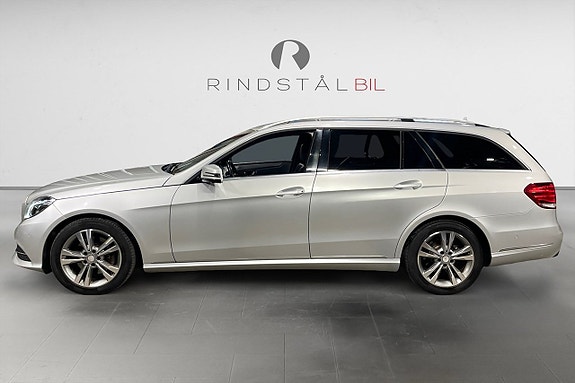 Mercedes-Benz E 250 3 of 17