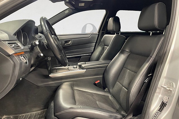 Mercedes-Benz E 250 10 of 17