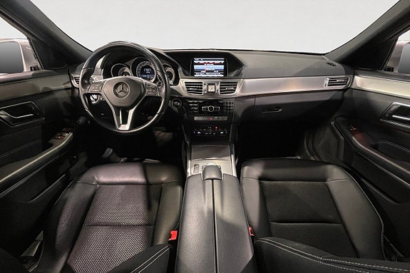 Mercedes-Benz E 250 11 of 17