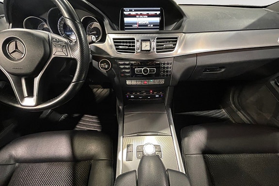 Mercedes-Benz E 250 12 of 17