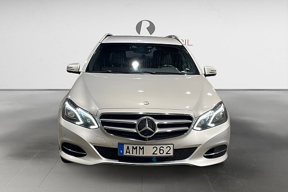 Mercedes-Benz E 250 9 of 17
