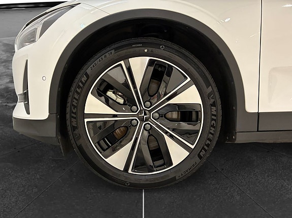 Polestar 2 9 of 15