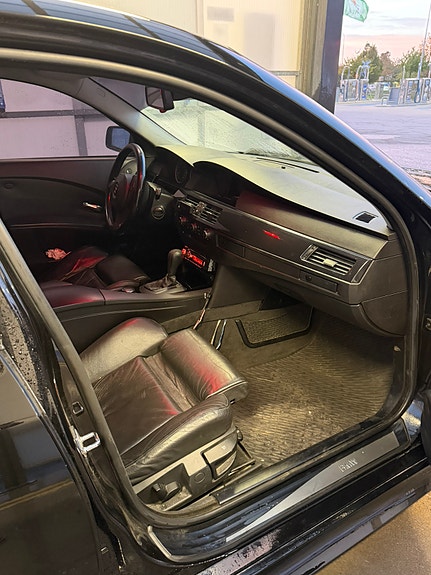BMW 530d 6 of 6