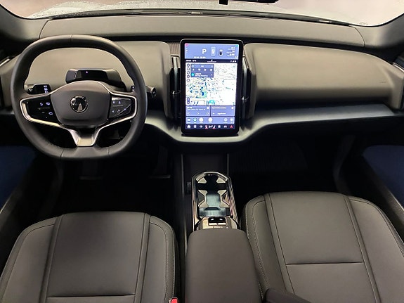 Volvo EX30 13 of 18