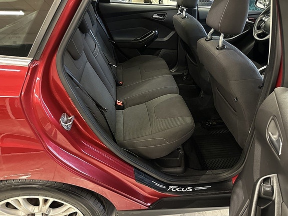 Ford Focus 16 of 18