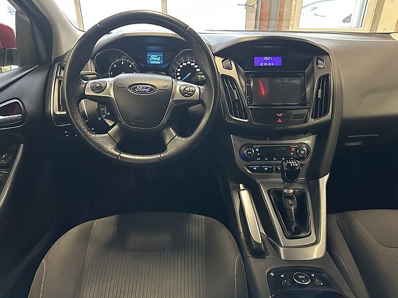 Ford Focus 8 of 18